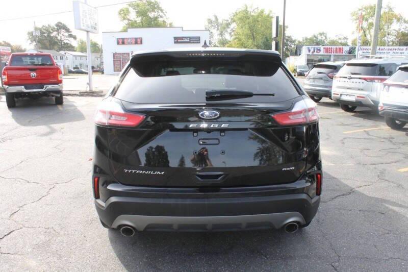 used 2024 Ford Edge car, priced at $25,497