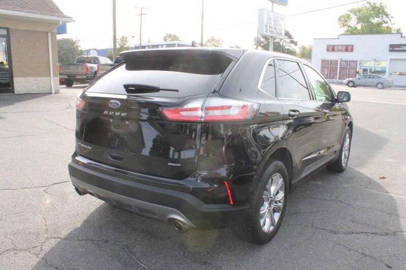 used 2024 Ford Edge car, priced at $25,497
