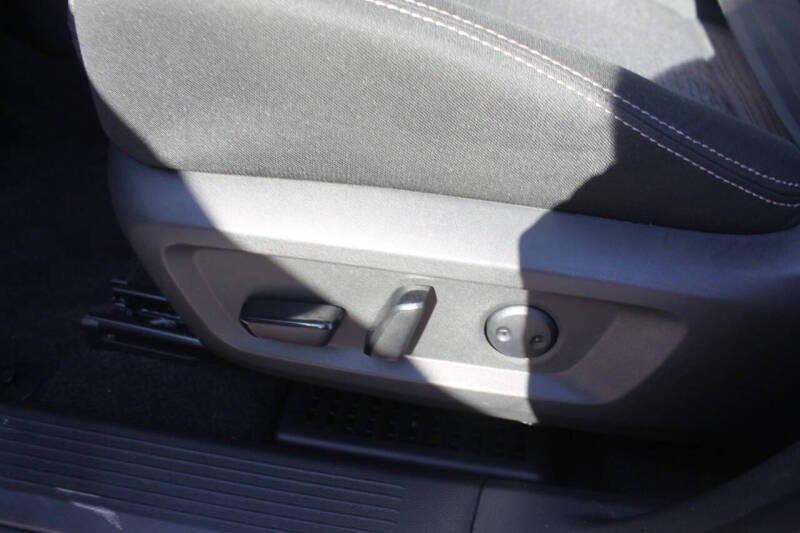 used 2024 Chevrolet Equinox car, priced at $22,997