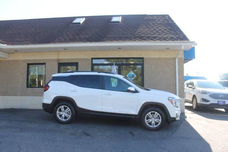 used 2023 GMC Terrain car, priced at $22,997