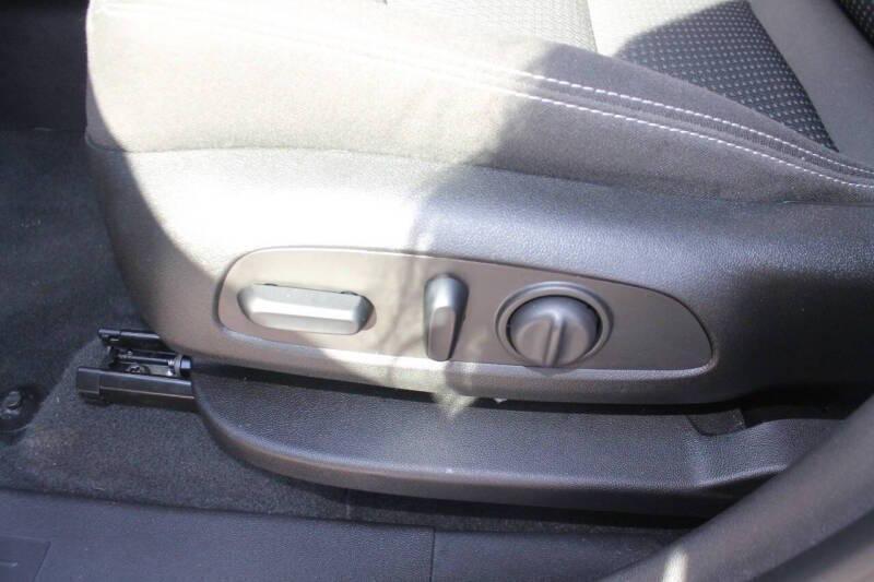 used 2023 GMC Terrain car, priced at $22,997