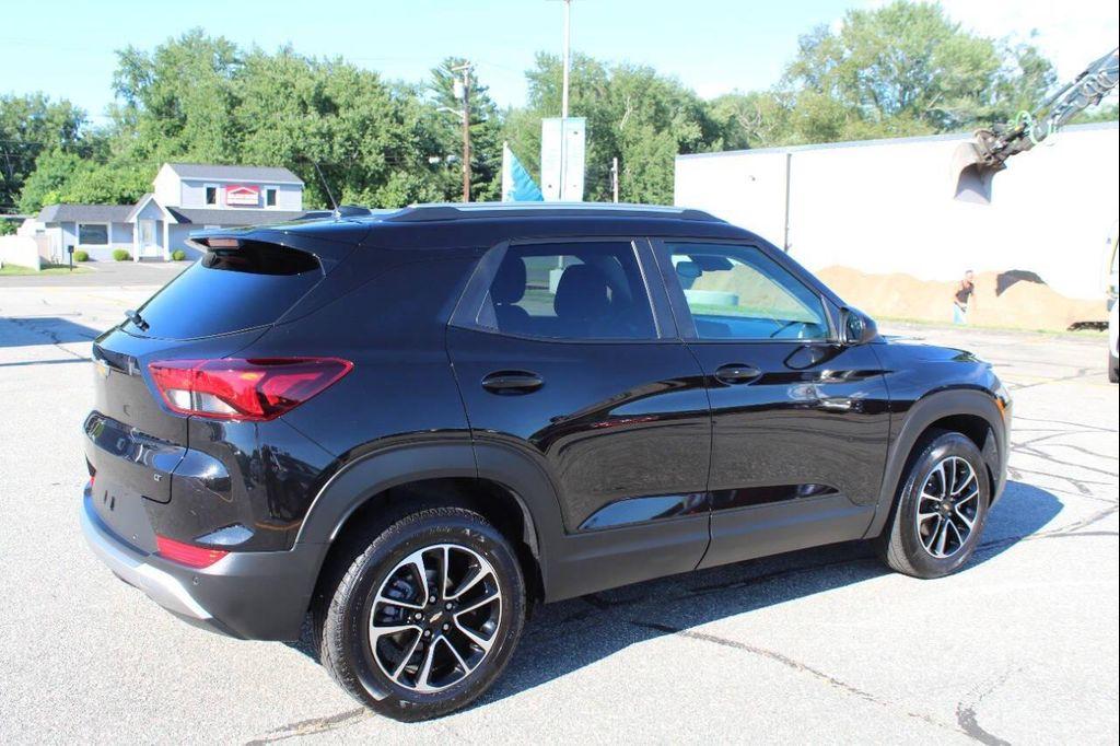 used 2024 Chevrolet TrailBlazer car, priced at $23,497