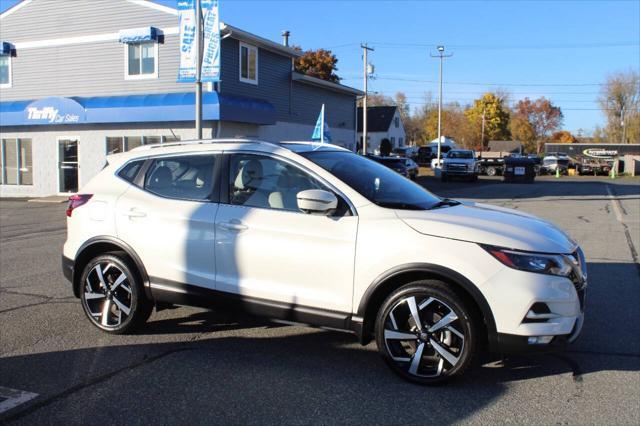 used 2021 Nissan Rogue Sport car, priced at $23,997