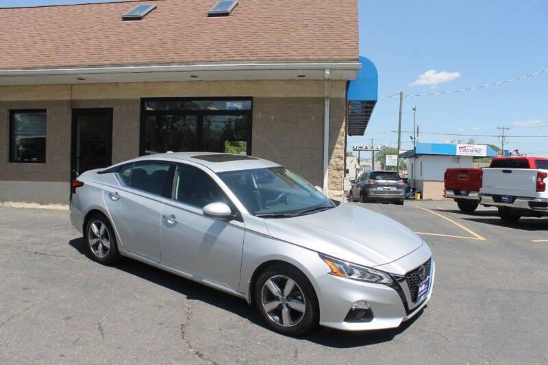 used 2021 Nissan Altima car, priced at $19,497