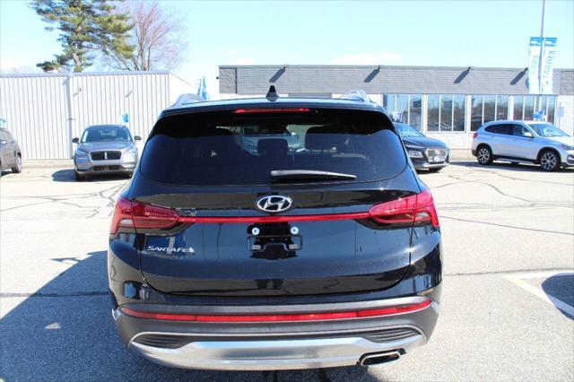 used 2022 Hyundai Santa Fe car, priced at $25,997