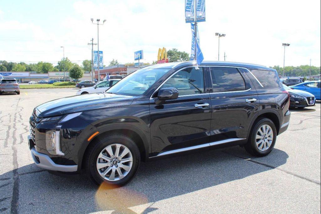 used 2024 Hyundai Palisade car, priced at $33,997