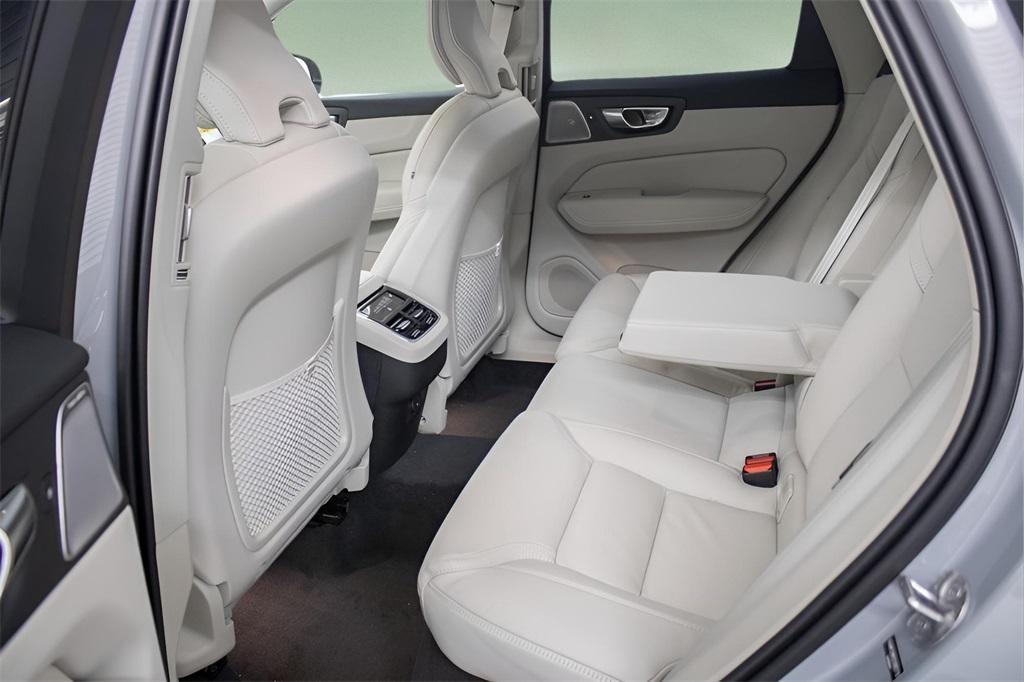 new 2025 Volvo XC60 car, priced at $67,305