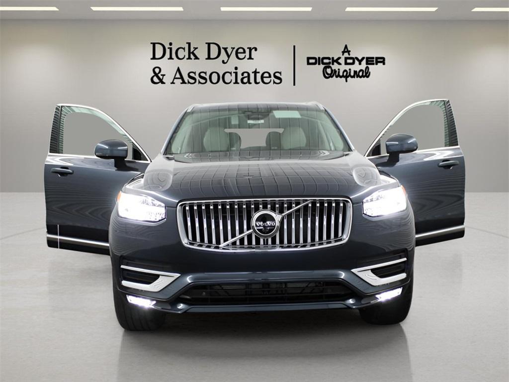 new 2025 Volvo XC90 car, priced at $67,265