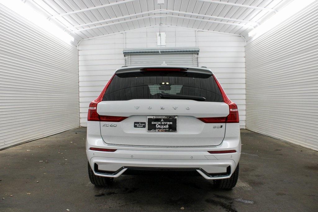 new 2025 Volvo XC60 car, priced at $62,005