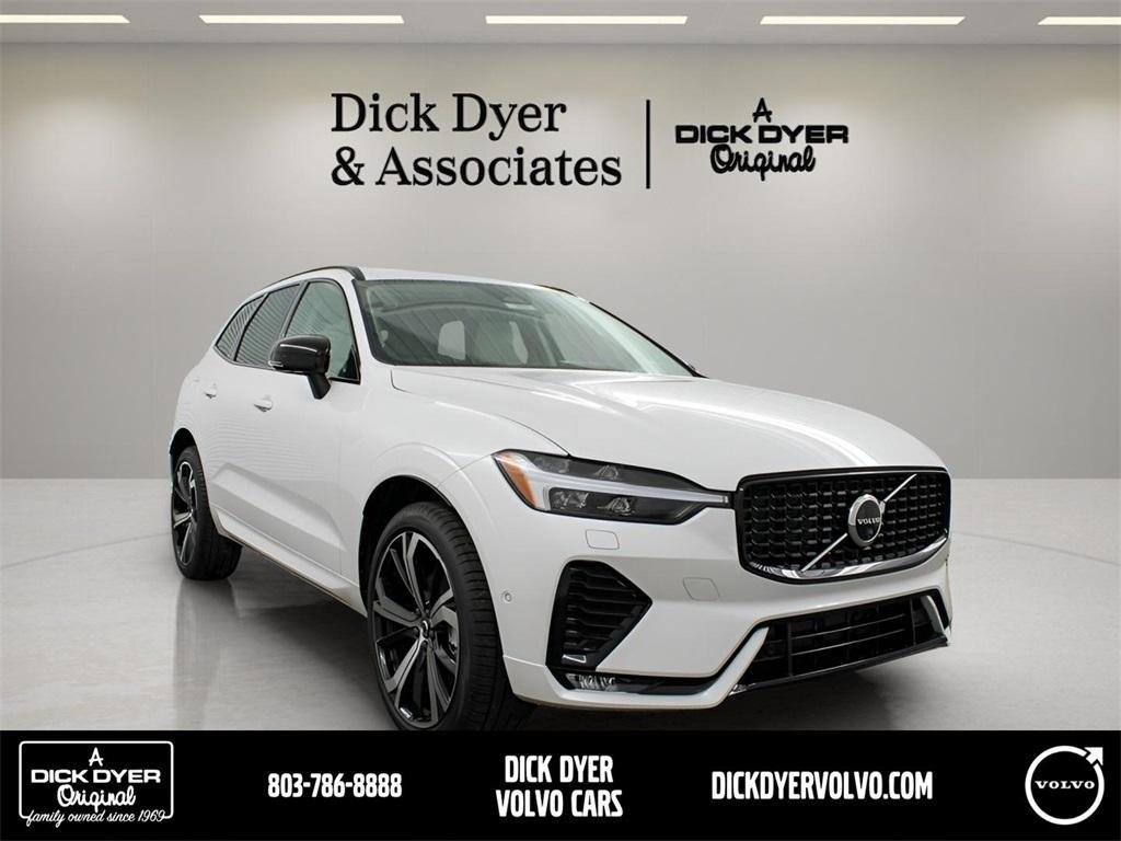 new 2025 Volvo XC60 car, priced at $62,005