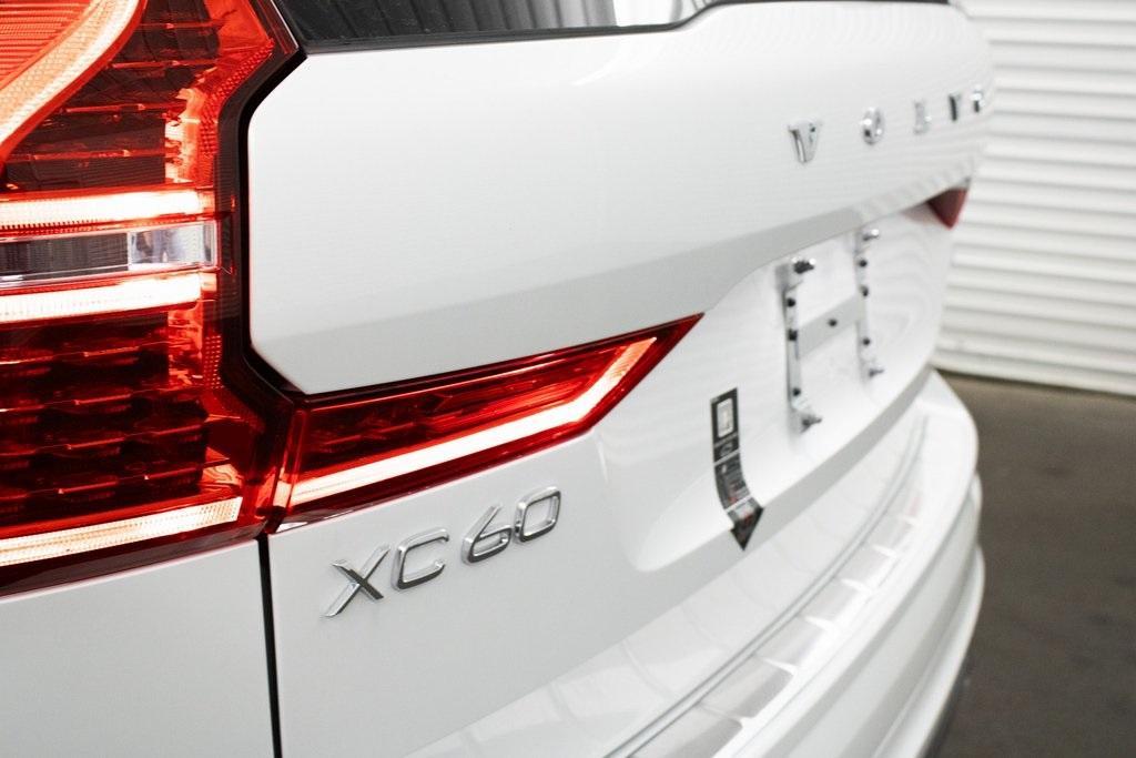 new 2025 Volvo XC60 Plug-In Hybrid car, priced at $71,260