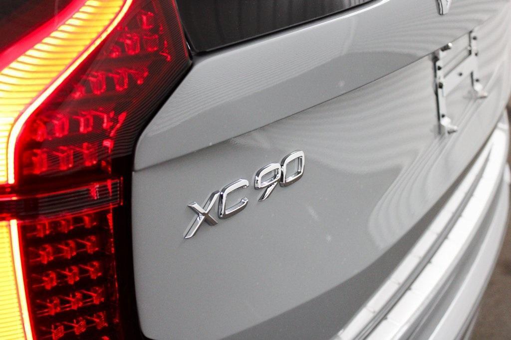 new 2025 Volvo XC90 Plug-In Hybrid car, priced at $78,805