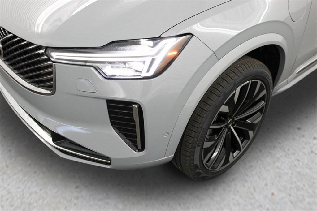 new 2025 Volvo XC90 Plug-In Hybrid car, priced at $78,805