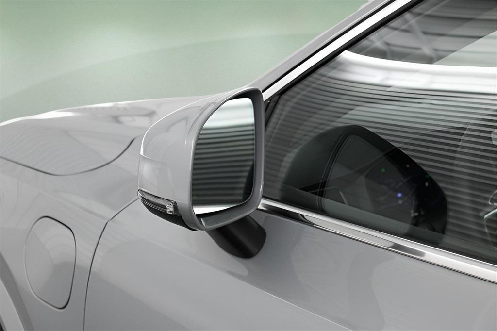 new 2025 Volvo XC90 Plug-In Hybrid car, priced at $78,805