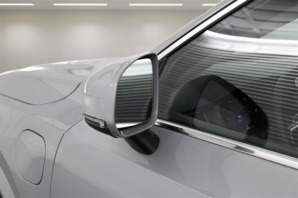 new 2025 Volvo XC90 Plug-In Hybrid car, priced at $78,805
