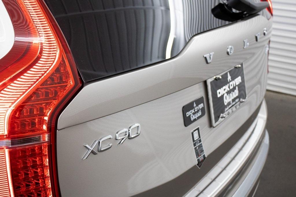 new 2025 Volvo XC90 car, priced at $67,265