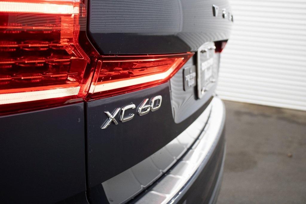 new 2025 Volvo XC60 Plug-In Hybrid car, priced at $66,235