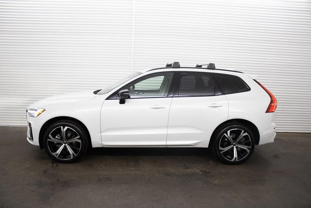 new 2025 Volvo XC60 car, priced at $61,310