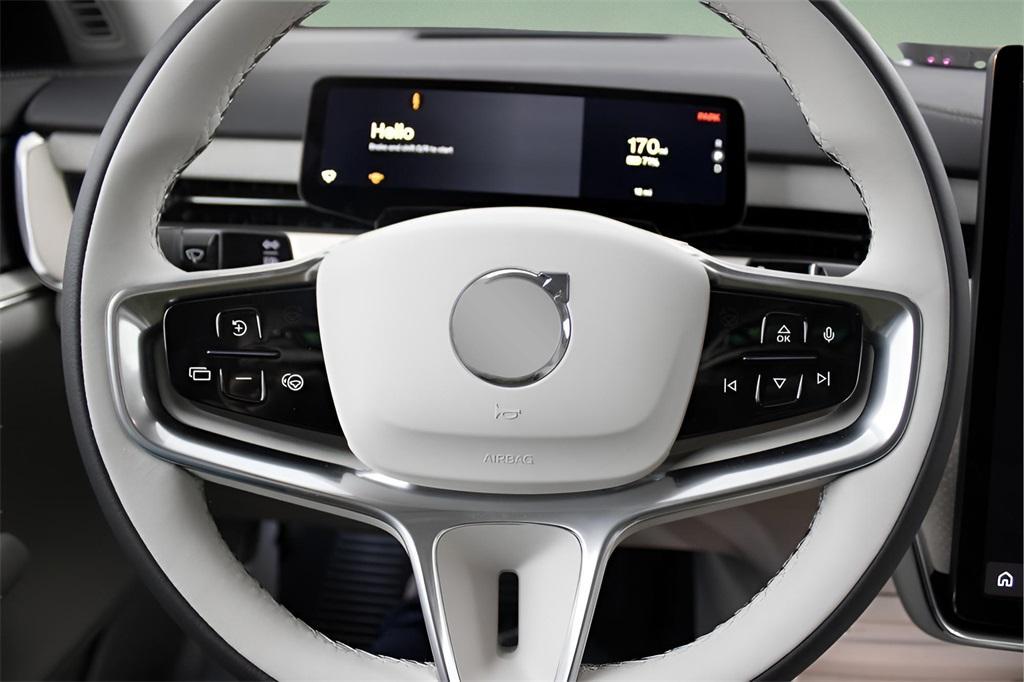 new 2025 Volvo EX90 car, priced at $85,640