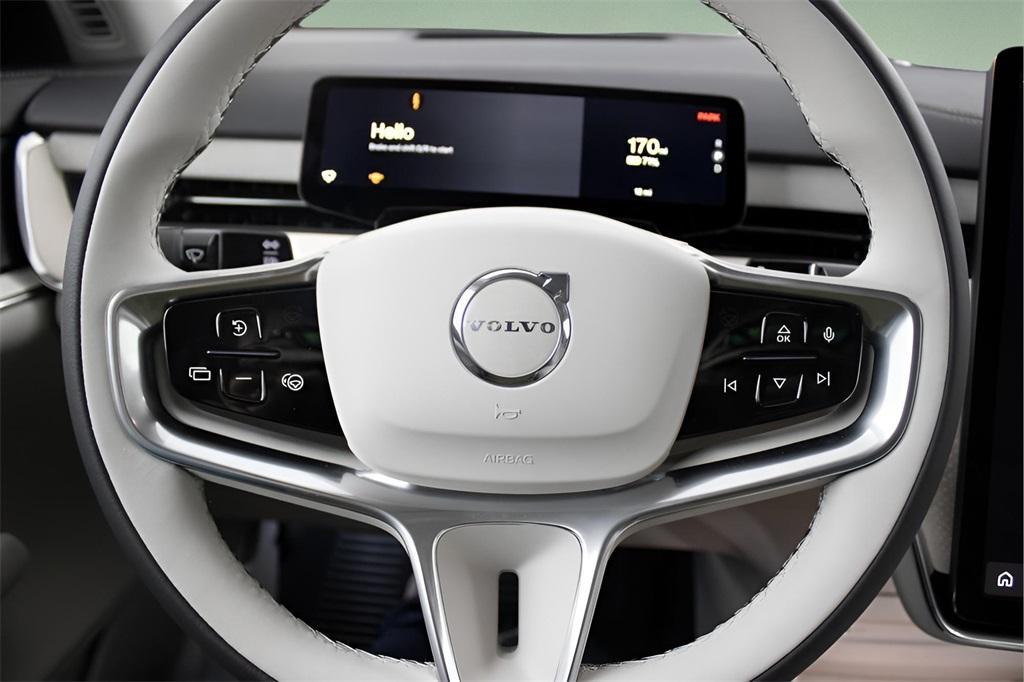 new 2025 Volvo EX90 car, priced at $85,640