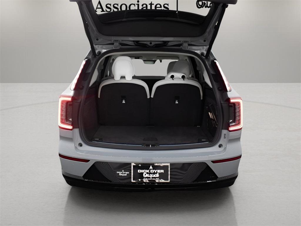 new 2025 Volvo EX90 car, priced at $85,640