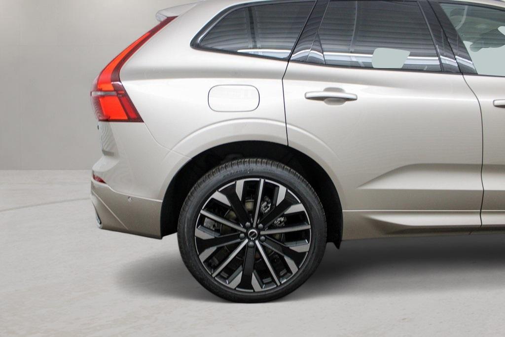 new 2026 Volvo XC60 car, priced at $63,935