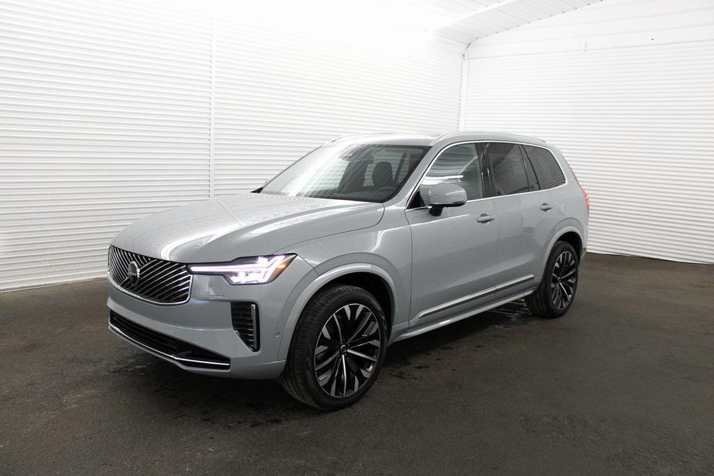 new 2025 Volvo XC90 car, priced at $69,155