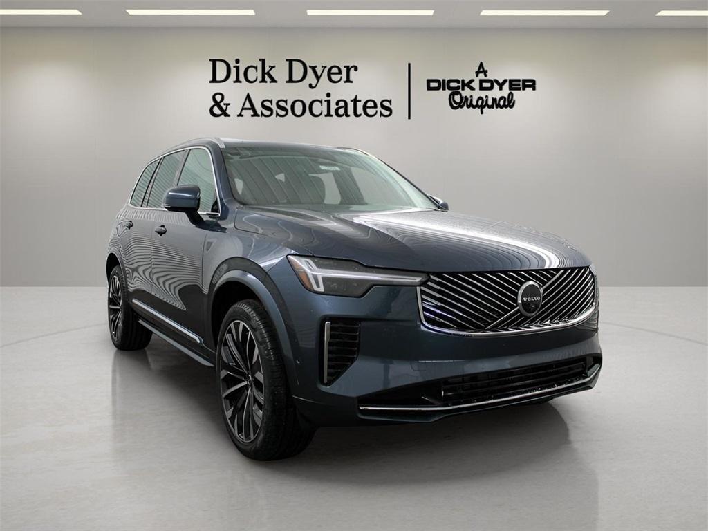new 2026 Volvo XC90 car, priced at $71,825