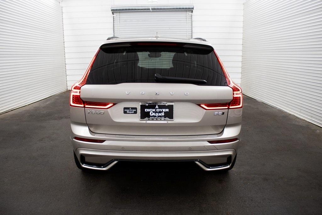 new 2025 Volvo XC60 car, priced at $54,585