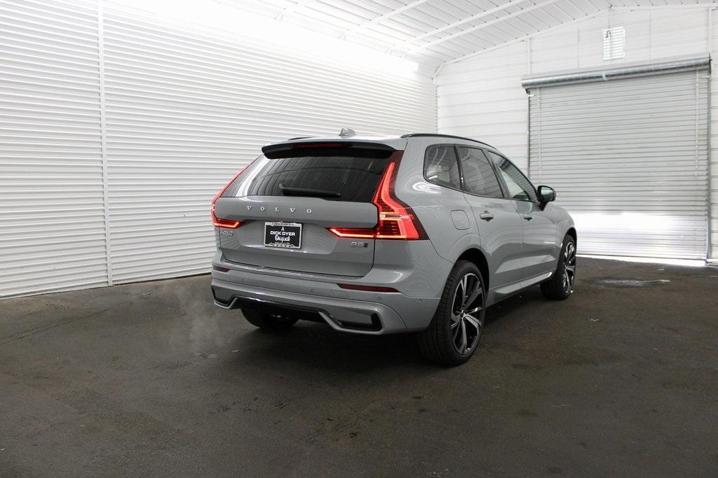 new 2025 Volvo XC60 car, priced at $59,885