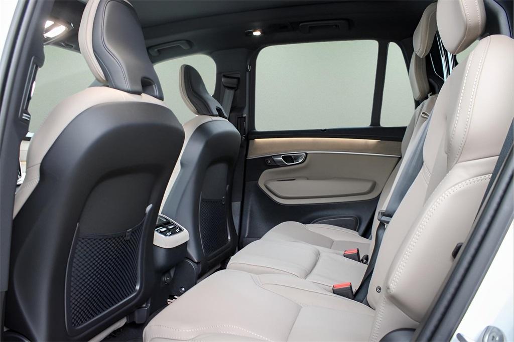 new 2026 Volvo XC60 Plug-In Hybrid car, priced at $80,310