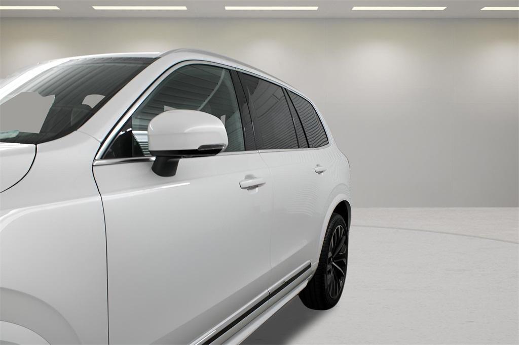 new 2026 Volvo XC60 Plug-In Hybrid car, priced at $80,310