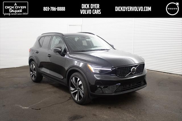 new 2024 Volvo XC40 car, priced at $49,420