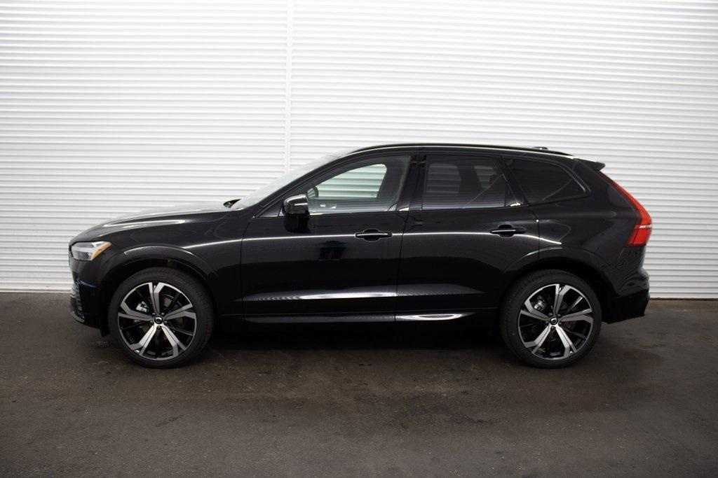 new 2025 Volvo XC60 car, priced at $59,885