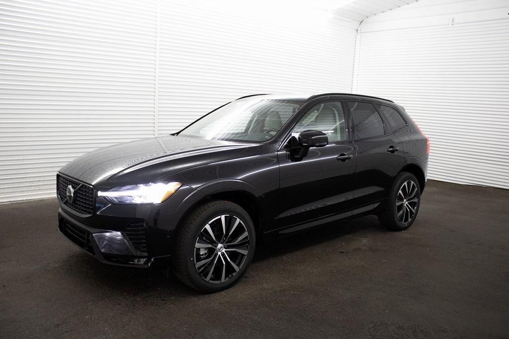 new 2025 Volvo XC60 car, priced at $54,585