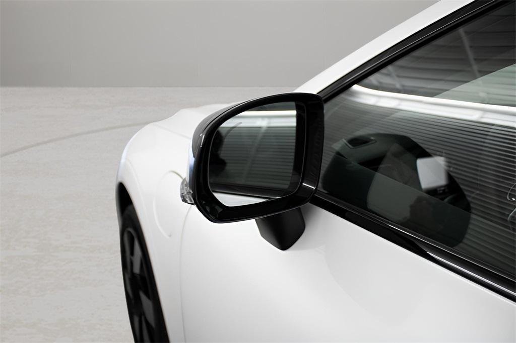 new 2025 Volvo XC60 Plug-In Hybrid car, priced at $66,235