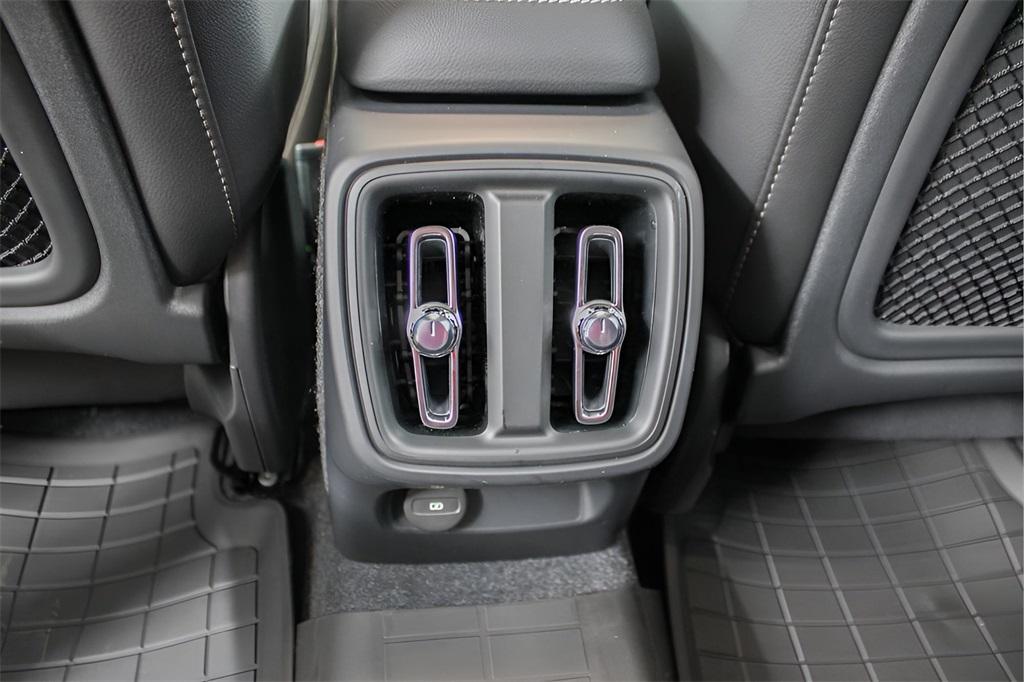 new 2025 Volvo XC40 car, priced at $45,485