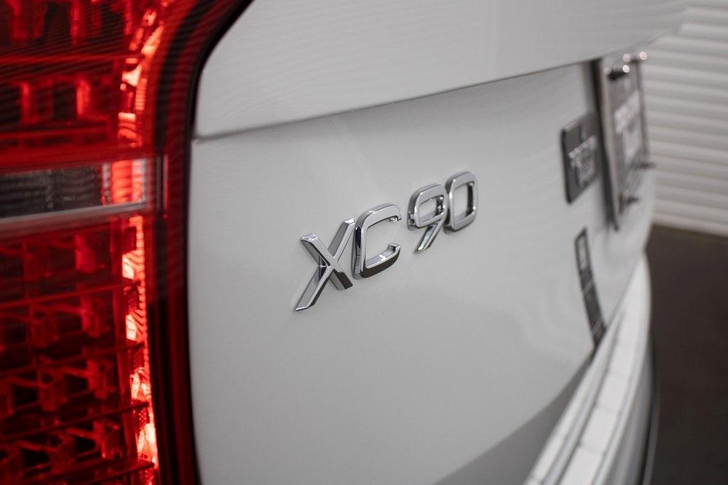 new 2025 Volvo XC90 Plug-In Hybrid car, priced at $82,265