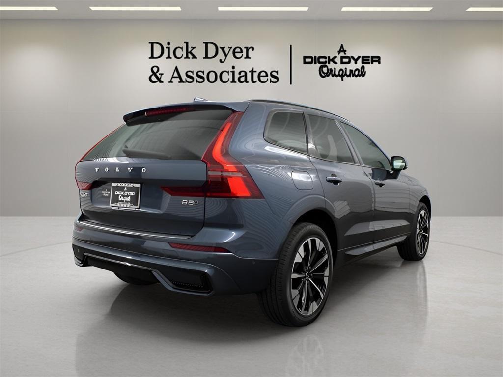 new 2026 Volvo XC60 car, priced at $57,985