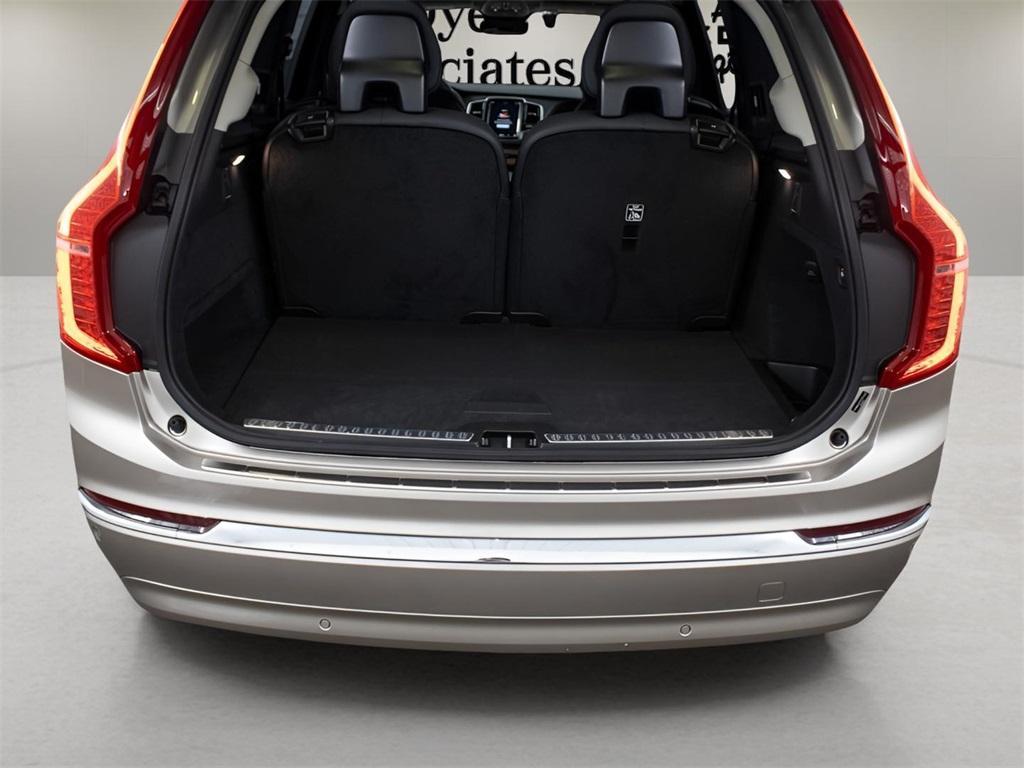 new 2025 Volvo XC90 car, priced at $69,515