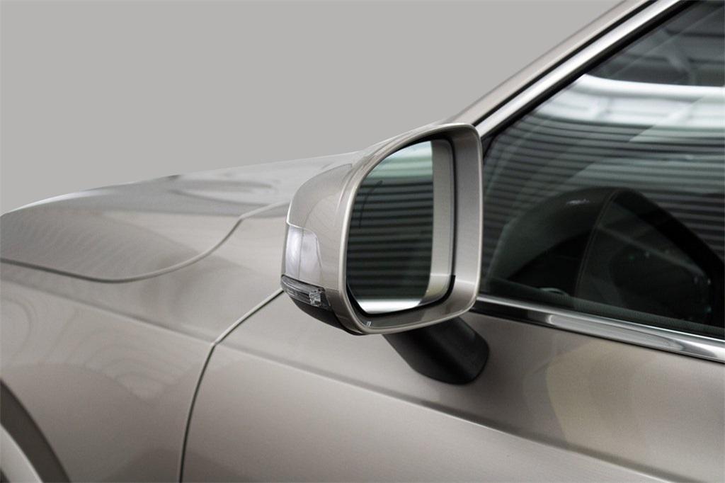 new 2025 Volvo XC90 car, priced at $69,515