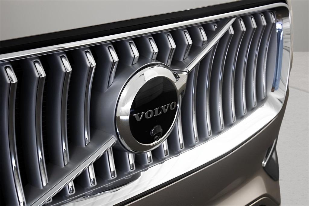 new 2025 Volvo XC90 car, priced at $69,515