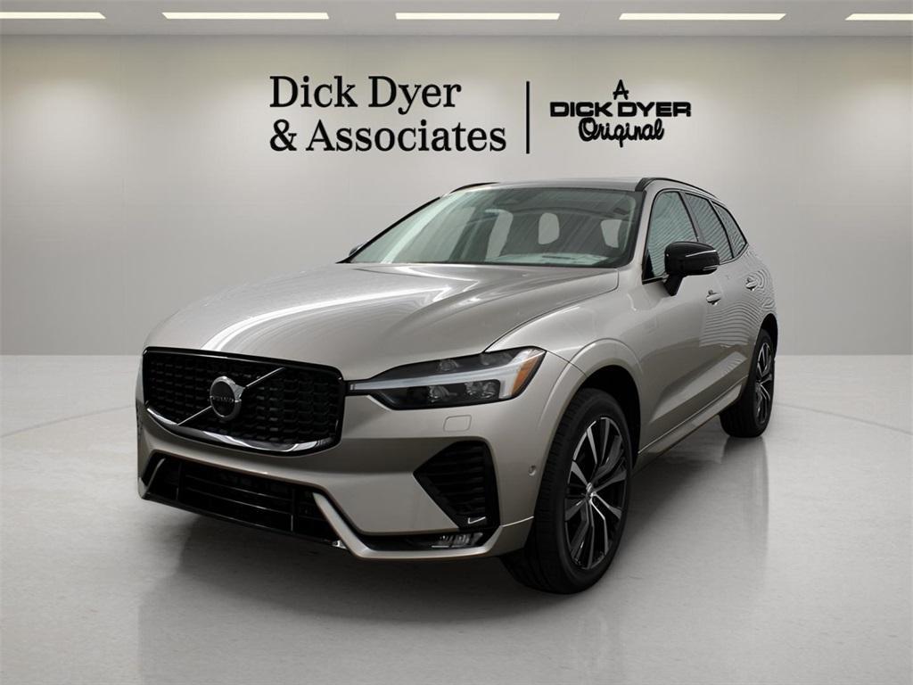 new 2025 Volvo XC60 car, priced at $55,360