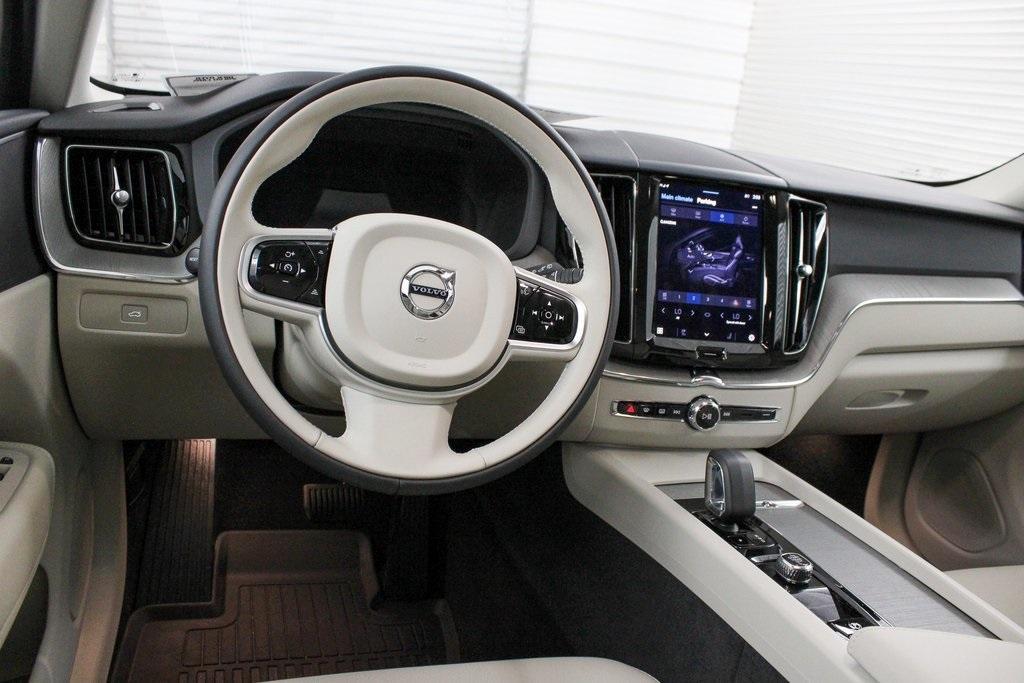 new 2025 Volvo XC60 car, priced at $55,360