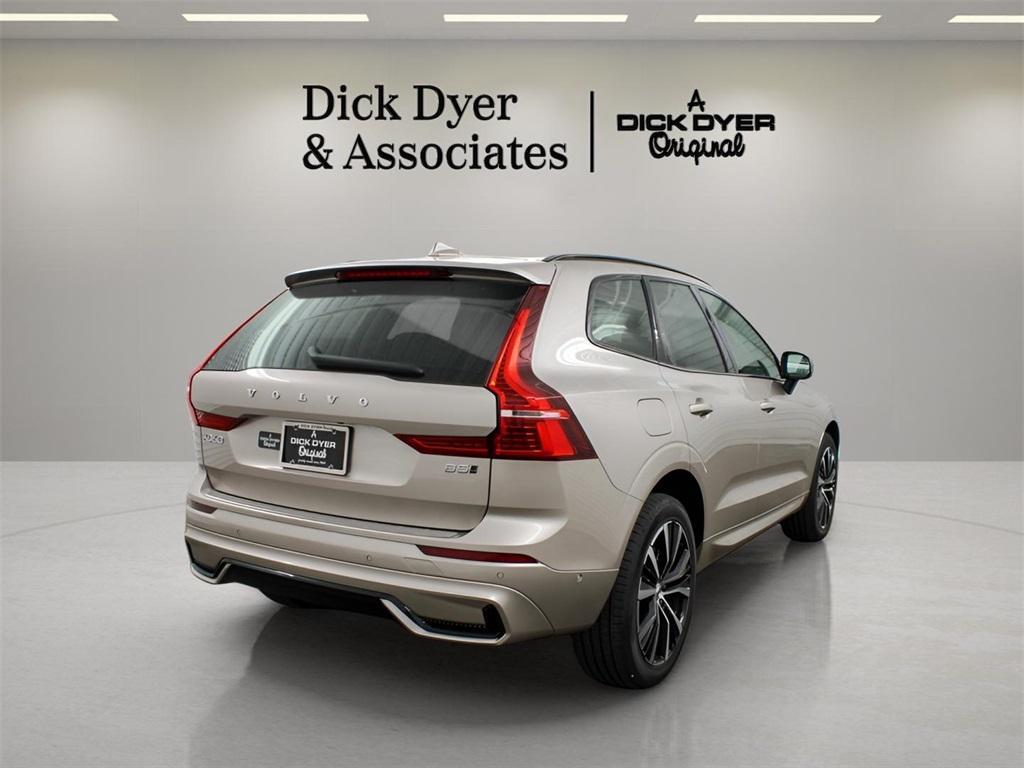 new 2025 Volvo XC60 car, priced at $55,360