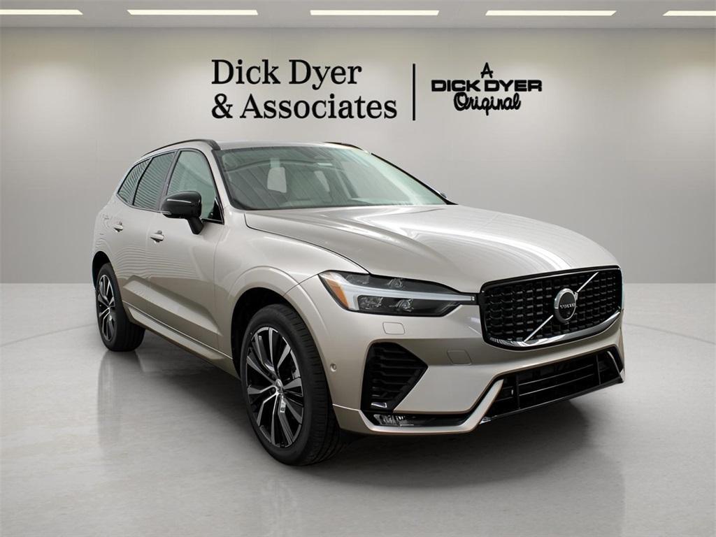 new 2025 Volvo XC60 car, priced at $55,360