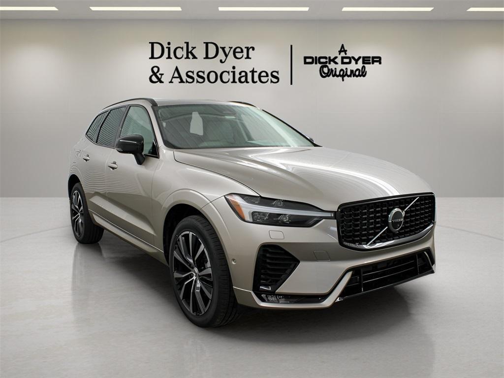 new 2025 Volvo XC60 car, priced at $55,360
