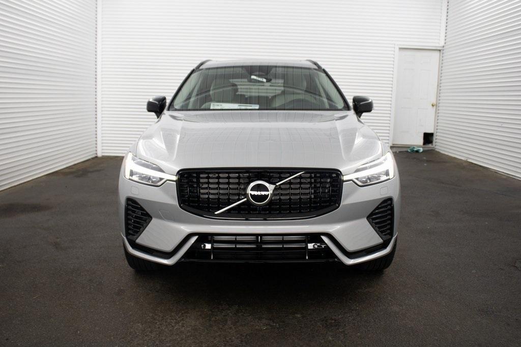 new 2025 Volvo XC60 Plug-In Hybrid car, priced at $61,685