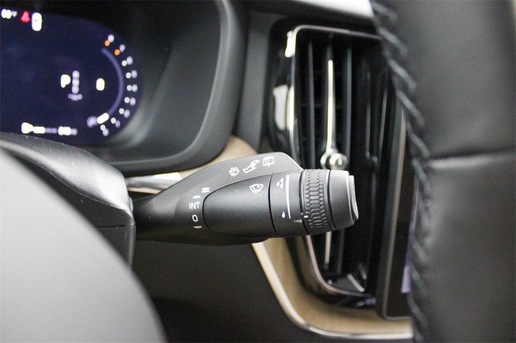 new 2026 Volvo XC60 car, priced at $57,985