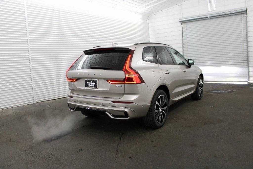 new 2025 Volvo XC60 car, priced at $54,585